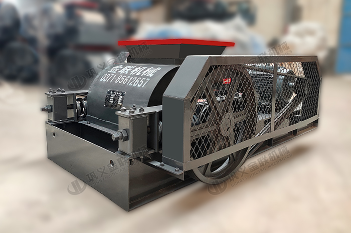 狼牙式雙齒輥破碎機(jī)出料粒度好，產(chǎn)量大