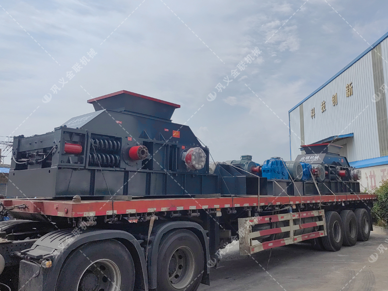 兩臺1200x800型河卵石制砂機發(fā)往內(nèi)蒙古 兩臺1200x800型河卵石制砂機發(fā)往內(nèi)蒙古