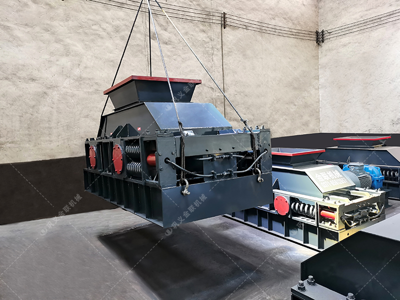 2PG1000x700中型對輥破碎機發(fā)貨圖片 2PG1000x700中型對輥破碎機發(fā)貨圖片
