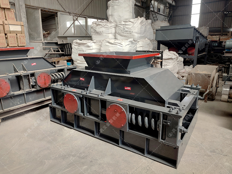 2PGC900X900雙齒輥破碎機(jī)發(fā)貨圖片_發(fā)往內(nèi)蒙古烏海_粉碎煤