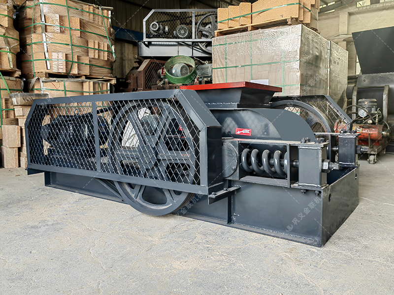 2PG400X250小型對(duì)輥破碎機(jī)發(fā)貨圖片_發(fā)往江蘇蘇州_破碎硅鐵