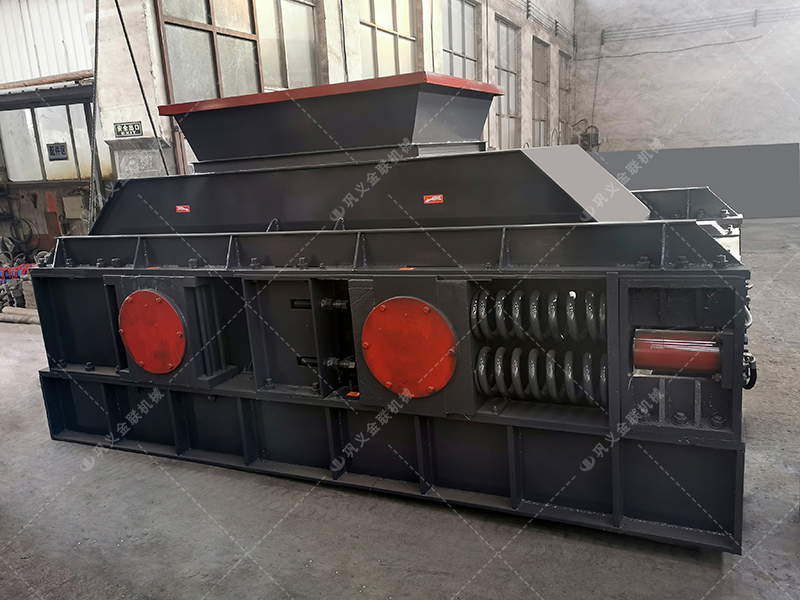 2PG1508大型對(duì)輥破碎機(jī)發(fā)貨圖片_發(fā)往廣東清遠(yuǎn)_破碎石英砂 2PG1508大型對(duì)輥破碎機(jī)發(fā)貨圖片_發(fā)往廣東清遠(yuǎn)_破碎石英砂