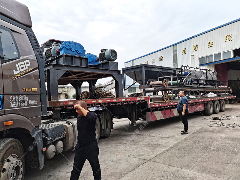 2PG800X600對(duì)輥破碎機(jī)發(fā)貨圖片_發(fā)往廣東廣州_破碎鈣石