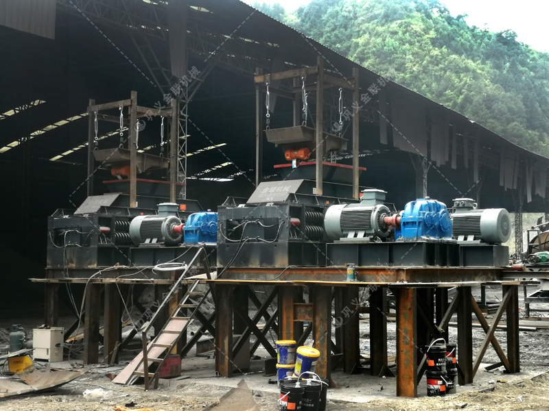 錘式破碎機(jī)和對輥破碎機(jī)區(qū)別在哪？如何進(jìn)行選擇？