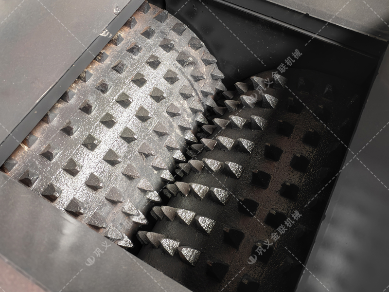 雙齒輥破碎機：結構與原理的協(xié)同，讓企業(yè)效益看得見摸得著